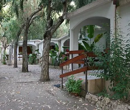 Κάμπινγκ Villaggio Calypso Focà