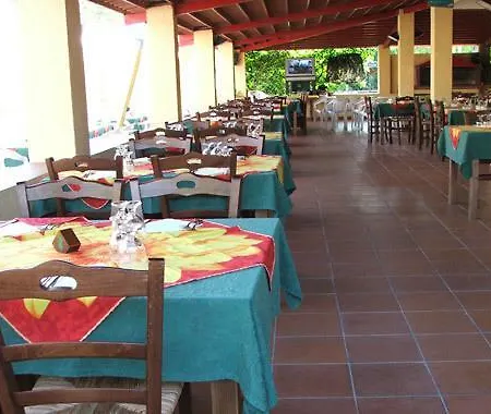 Villaggio Calypso Κάμπινγκ Focà