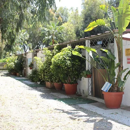 Κάμπινγκ Villaggio Calypso Focà